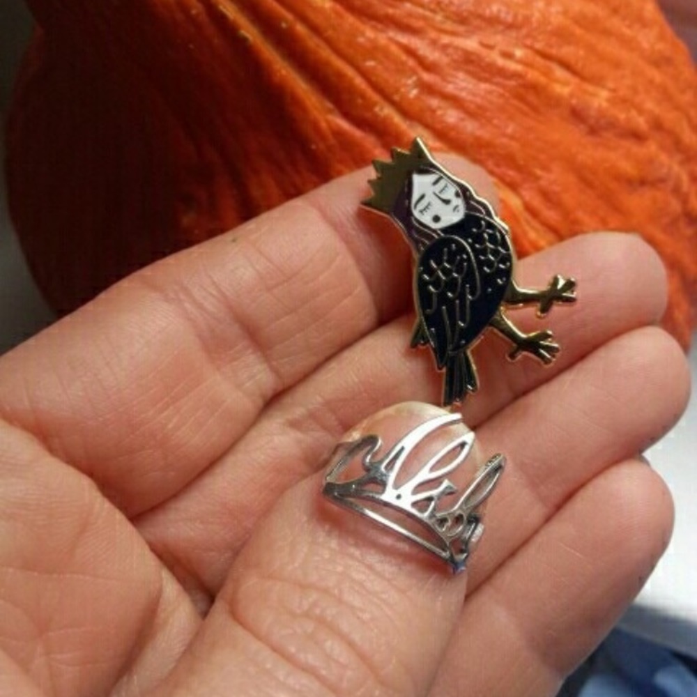 Alkonost Beast And Tales Pin - Picture 2 of 6